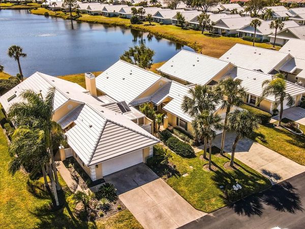 761 HARRINGTON LAKE DRIVE N, Unit 61, VENICE, FL 34293