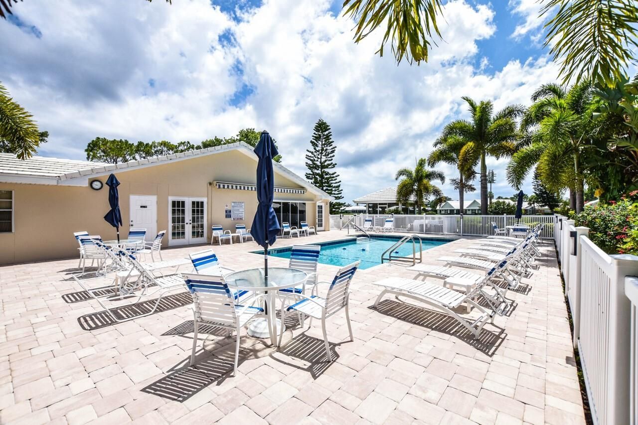 761 Harrington Lake Drive N, Unit 61, Venice, FL 34293 Photo