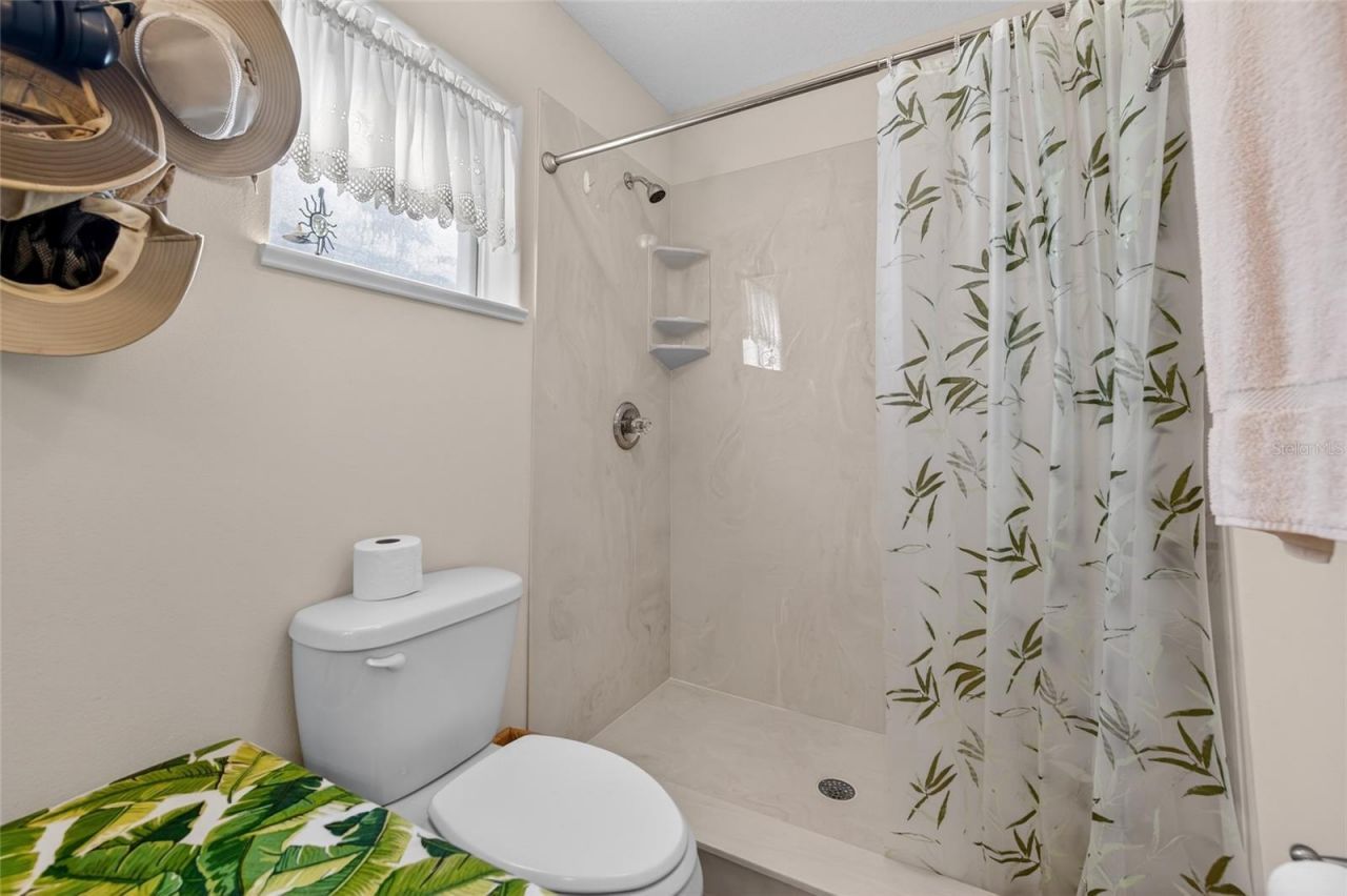 4365 Burkholm, Mims, FL 32754 Photo