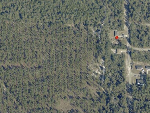MALAUKA PASS CRSE, OCKLAWAHA, FL 32179