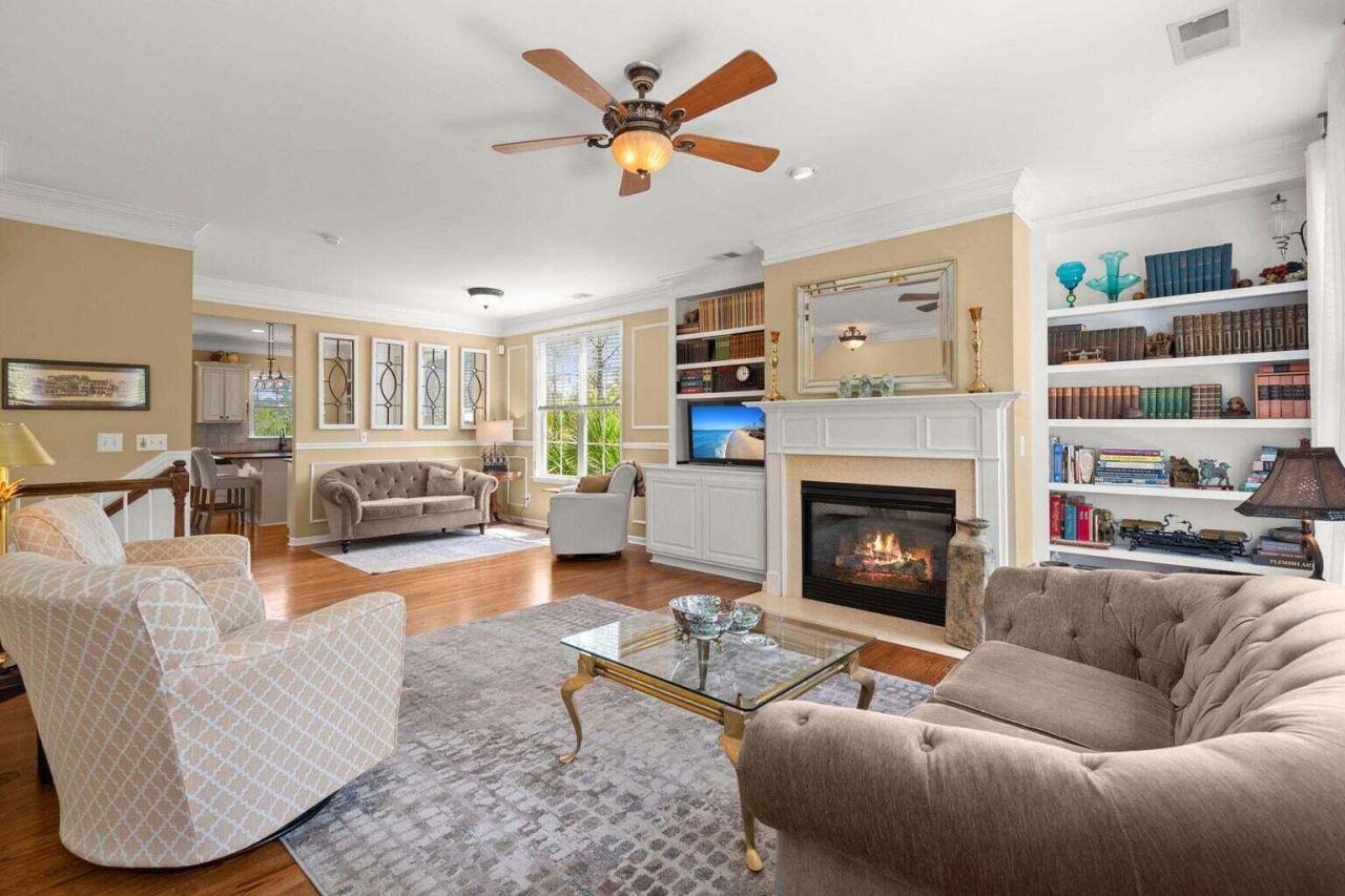 164 Palm Cove Way Photo 9