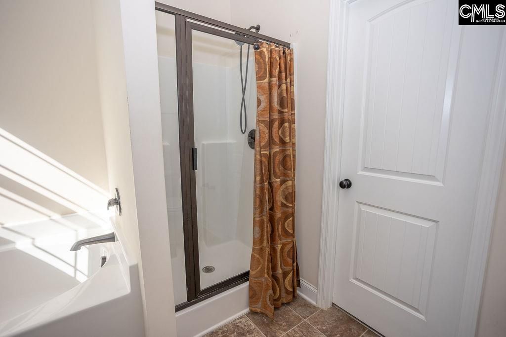 141 Coatbridge Drive Photo 20