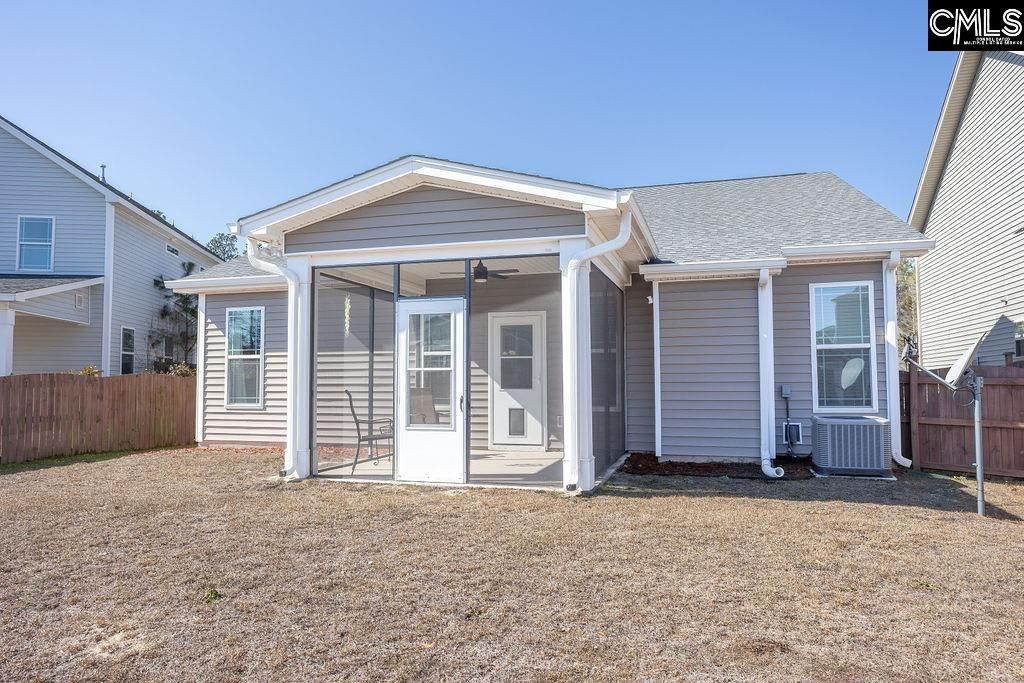 141 Coatbridge Drive Photo 32