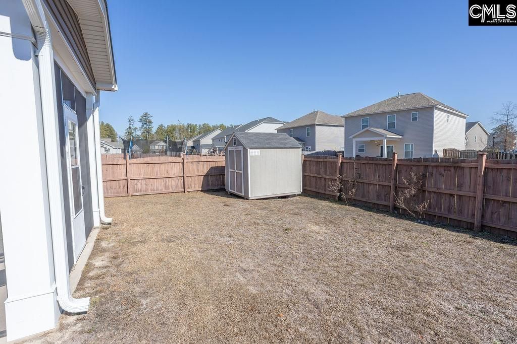 141 Coatbridge Drive Photo 34