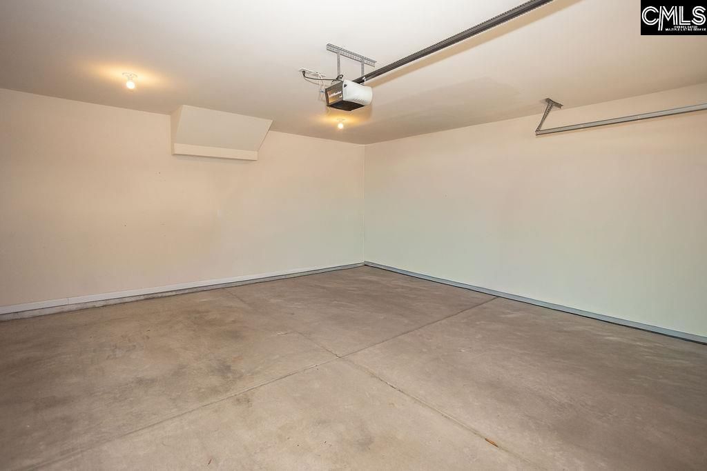 141 Coatbridge Drive Photo 37