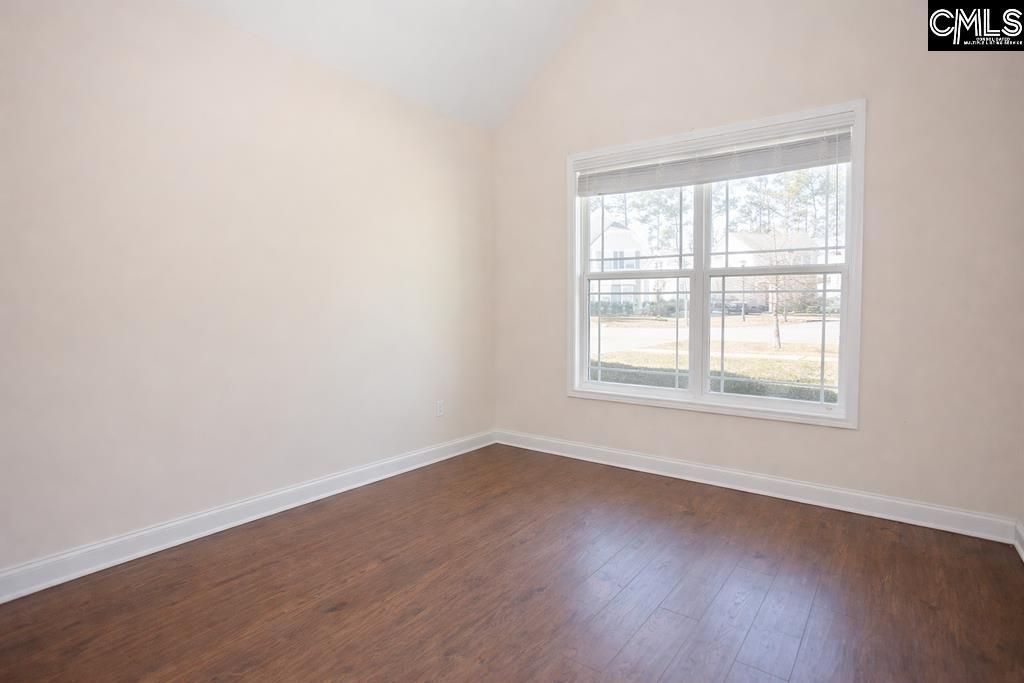 141 Coatbridge Drive Photo 9