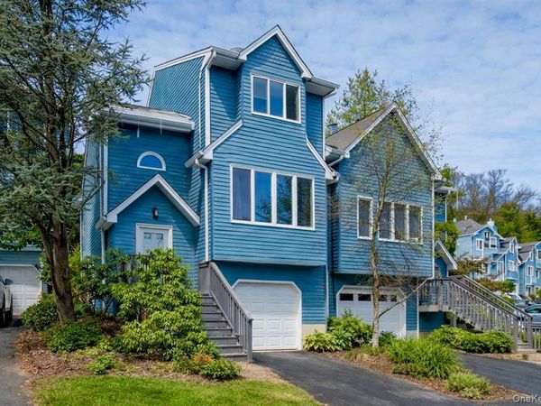 25 Village Gate Way, Unit 25, Nyack, NY 10960