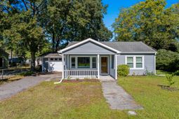 5806 Edinburgh Drive photo 4