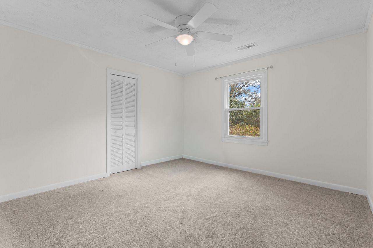 5806 Edinburgh Drive Photo 28