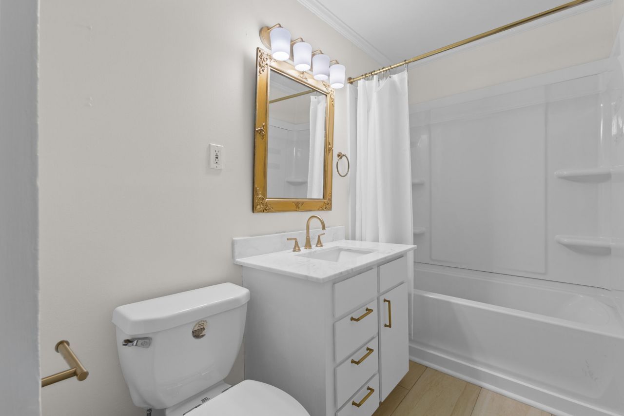 5806 Edinburgh Drive Photo 30