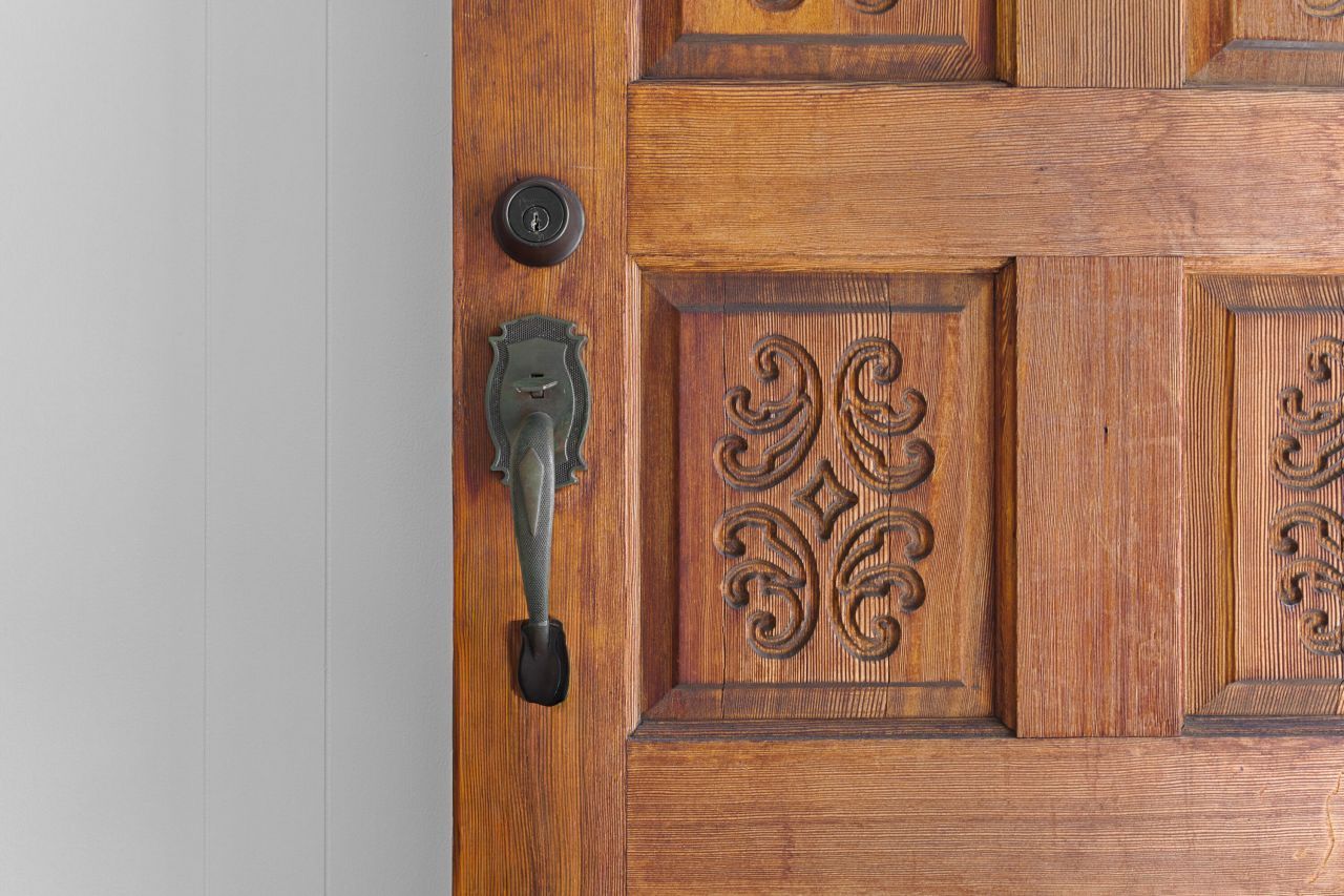 5806 Edinburgh Drive Photo 4