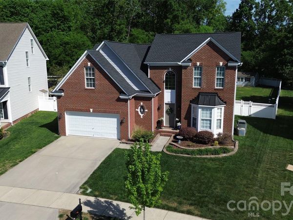 2676 Sunberry Lane NW, Concord, NC 28027