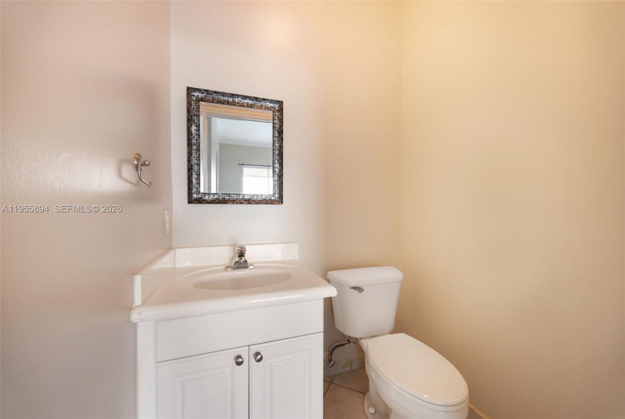 15963 SW 99th Ln, Miami, FL 33196 Photo