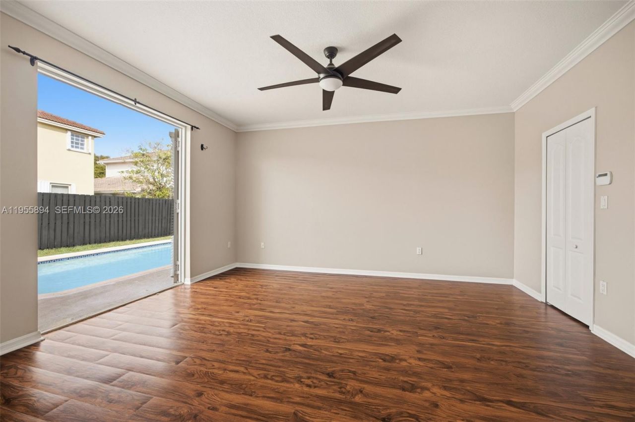 15963 SW 99th Ln, Miami, FL 33196 Photo