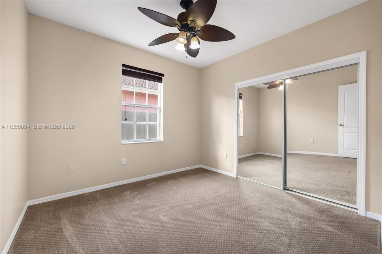 15963 SW 99th Ln, Miami, FL 33196 Photo