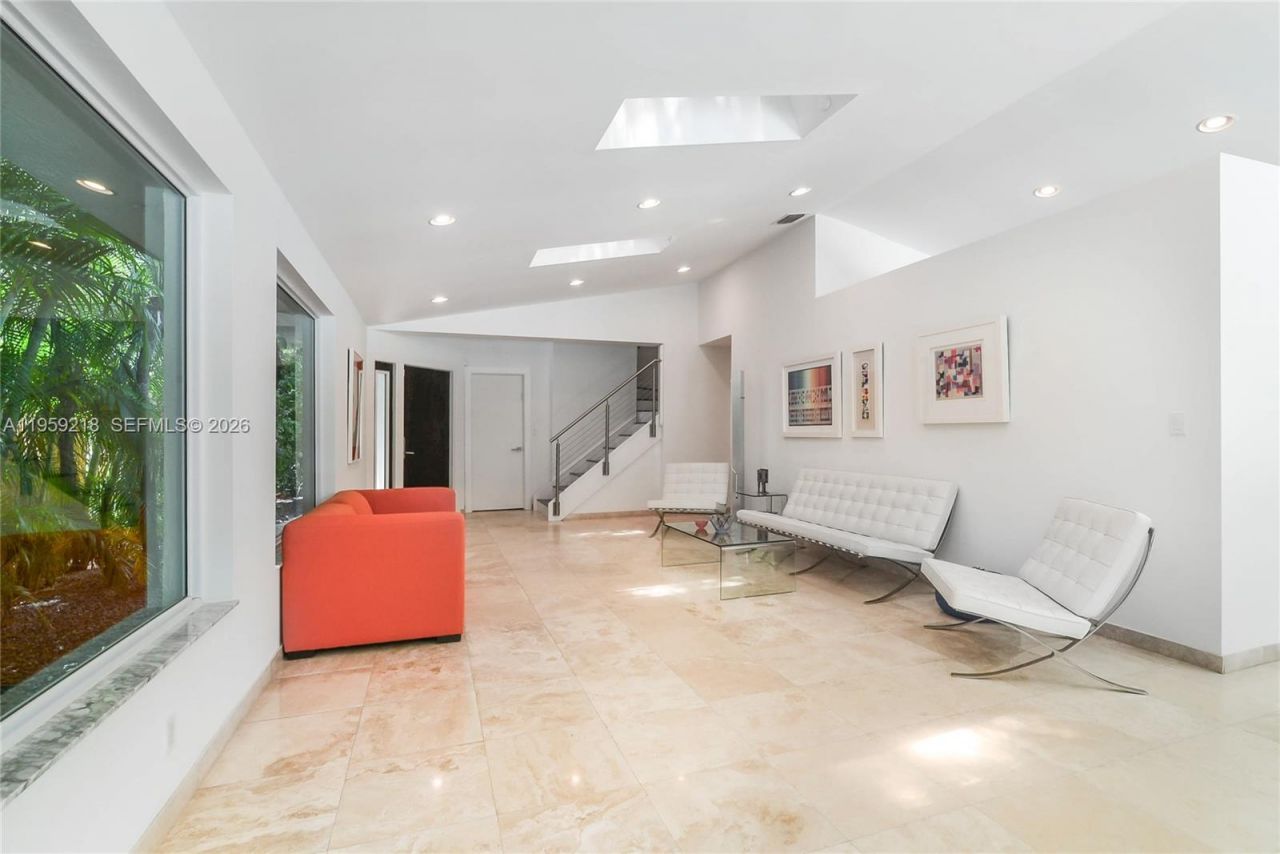 147 Golden Beach Dr, Golden Beach, FL 33160 Photo