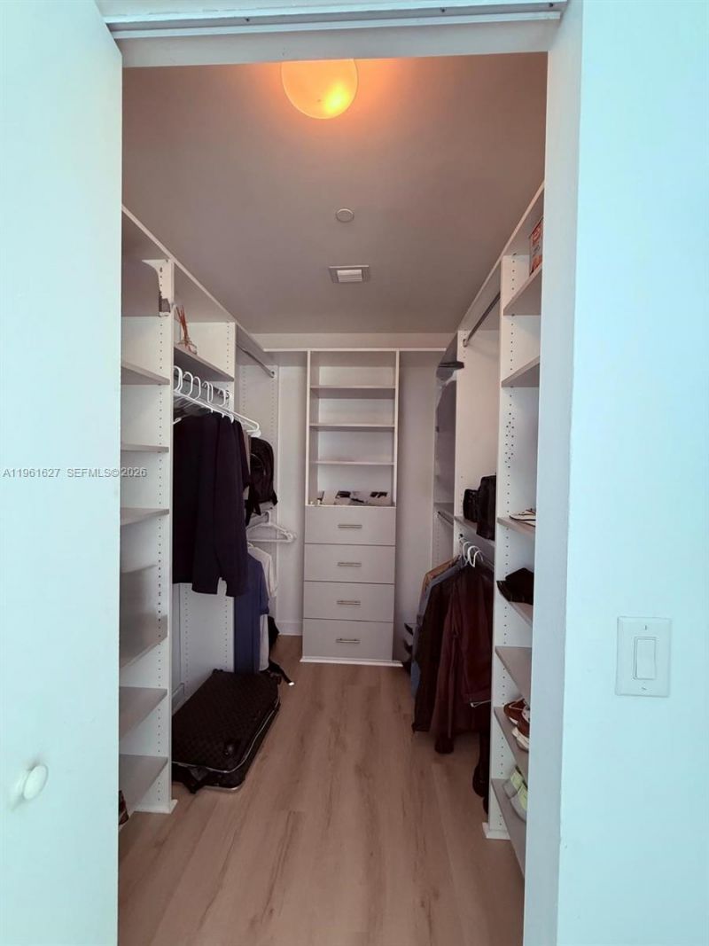 501 NE 31st St, Unit 1808, Miami, FL 33137 Photo