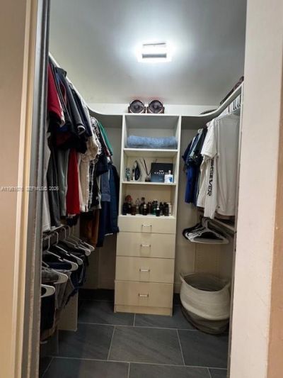 21300 San Simeon Way, Unit 01, Miami, FL 33179 Photo