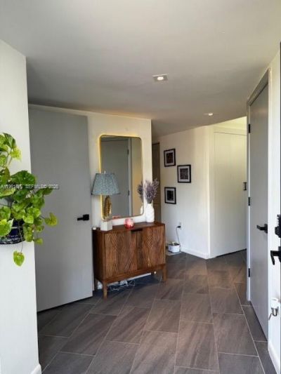 21300 San Simeon Way, Unit 01, Miami, FL 33179 Photo