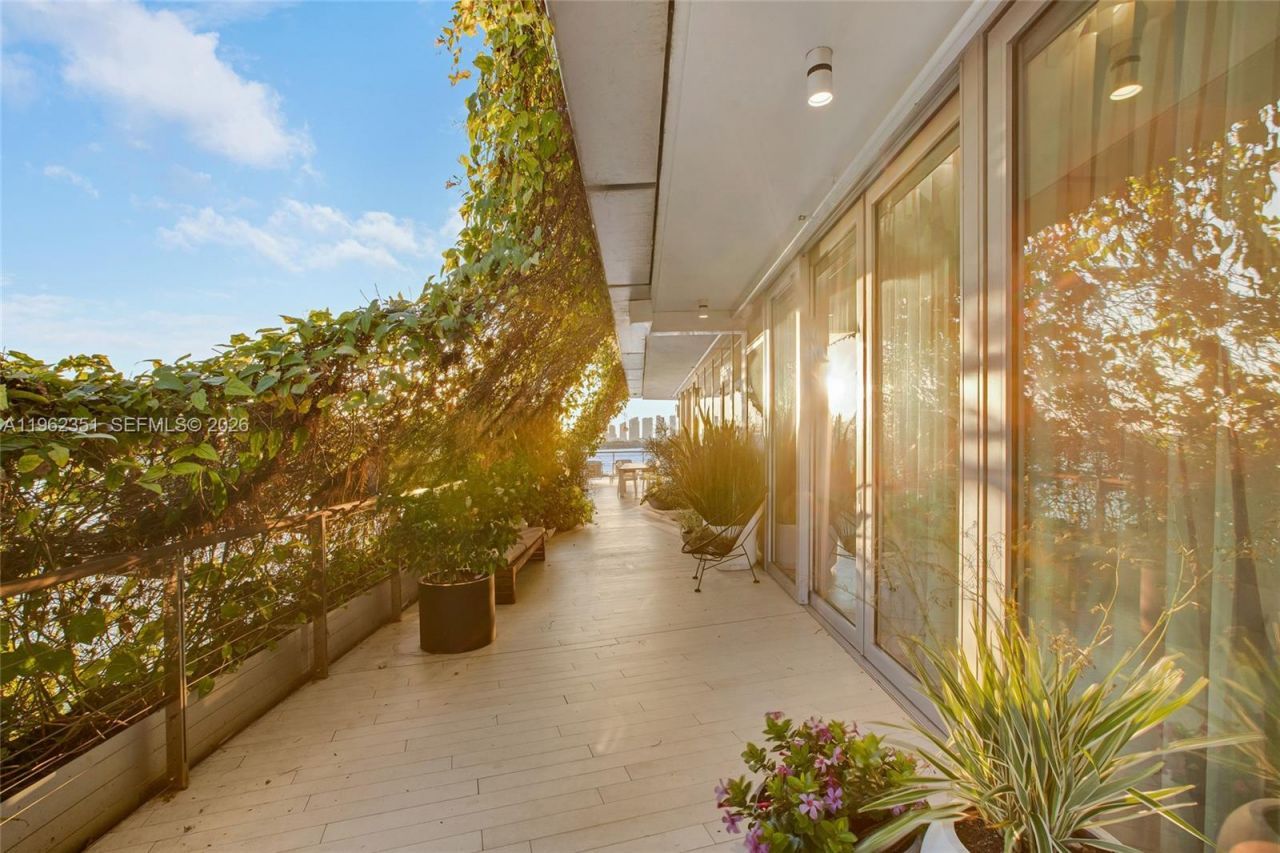 1300 Monad Ter , Unit 5F, Miami Beach, FL 33139 Photo