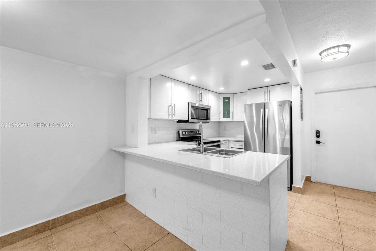 15007 SW 80th Ter, Unit 813, Miami, FL 33193 Photo