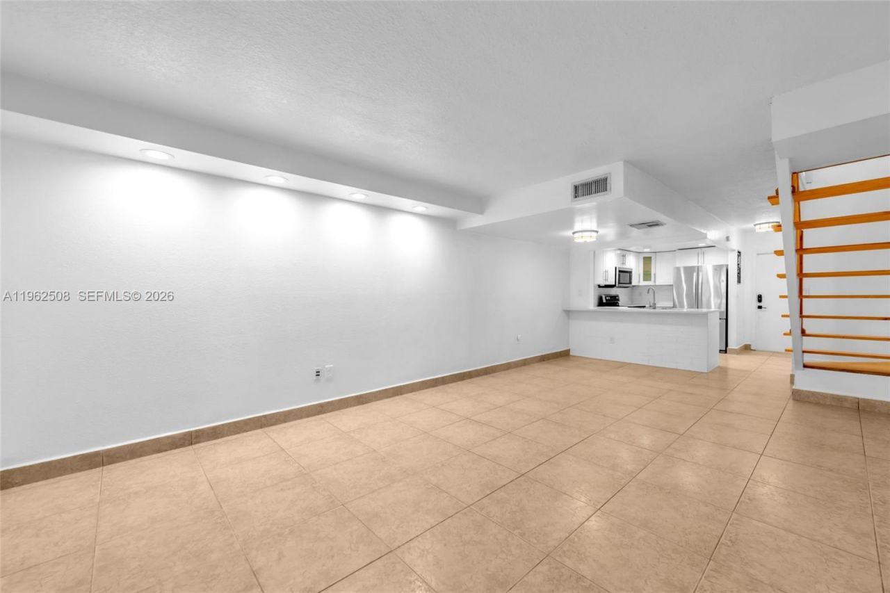 15007 SW 80th Ter, Unit 813, Miami, FL 33193 Photo