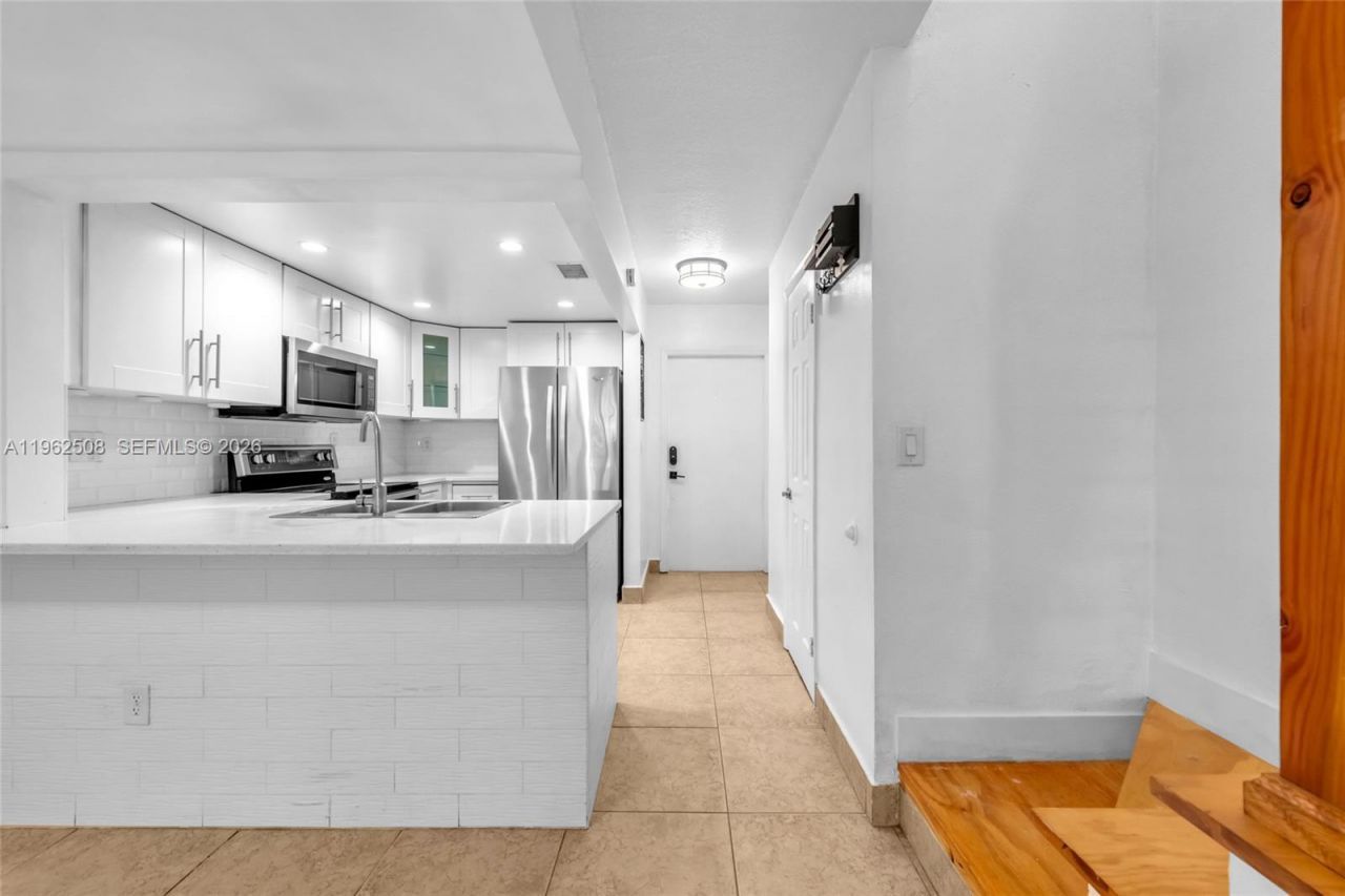 15007 SW 80th Ter, Unit 813, Miami, FL 33193 Photo