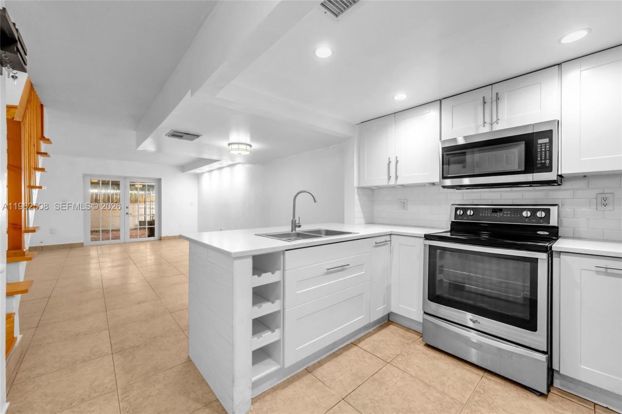 15007 SW 80th Ter, Unit 813, Miami, FL 33193 Photo