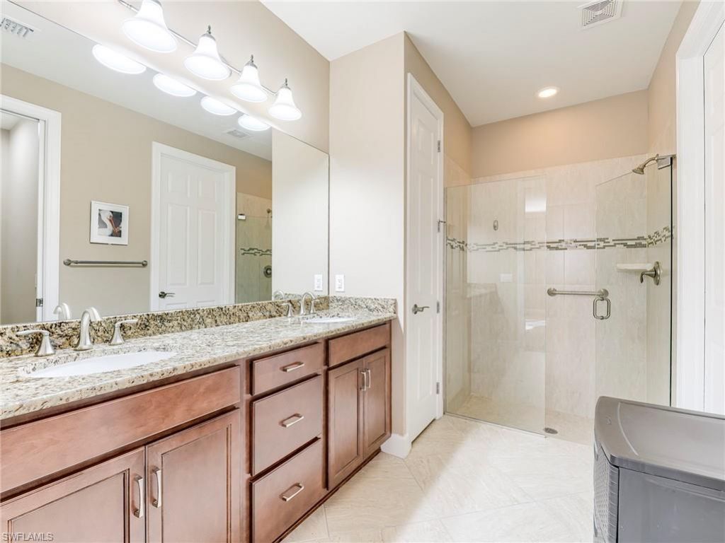 10641 Jackson Square Dr, Estero, FL 33928 Photo