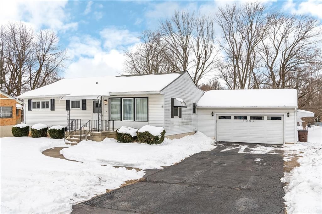 1655 Grange Hall Road, Beavercreek, OH 45432 Main Photo