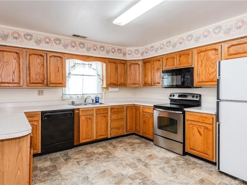 1655 Grange Hall Road, Beavercreek, OH 45432 Photo 13