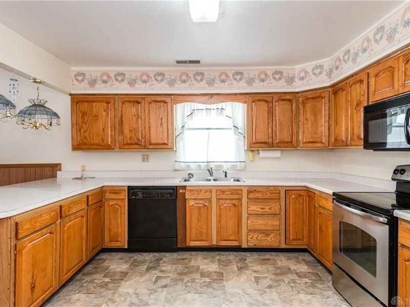 1655 Grange Hall Road, Beavercreek, OH 45432 Photo 14