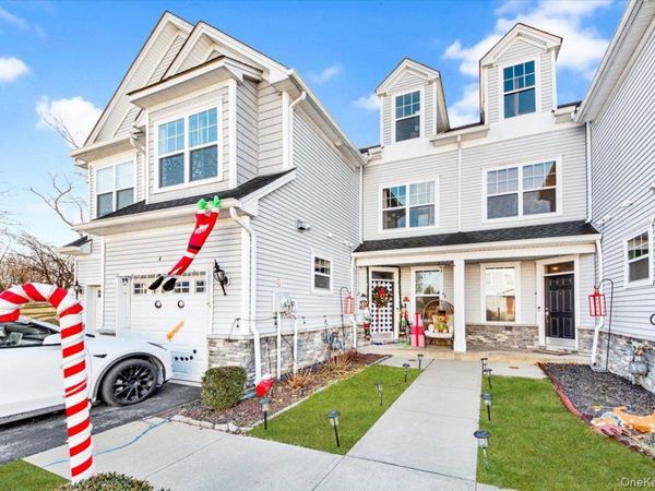 4 Kless Court, Middletown, NY 10940