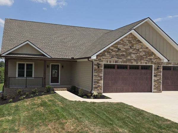 140 Wilshaw Court, Madisonville, TN 37354