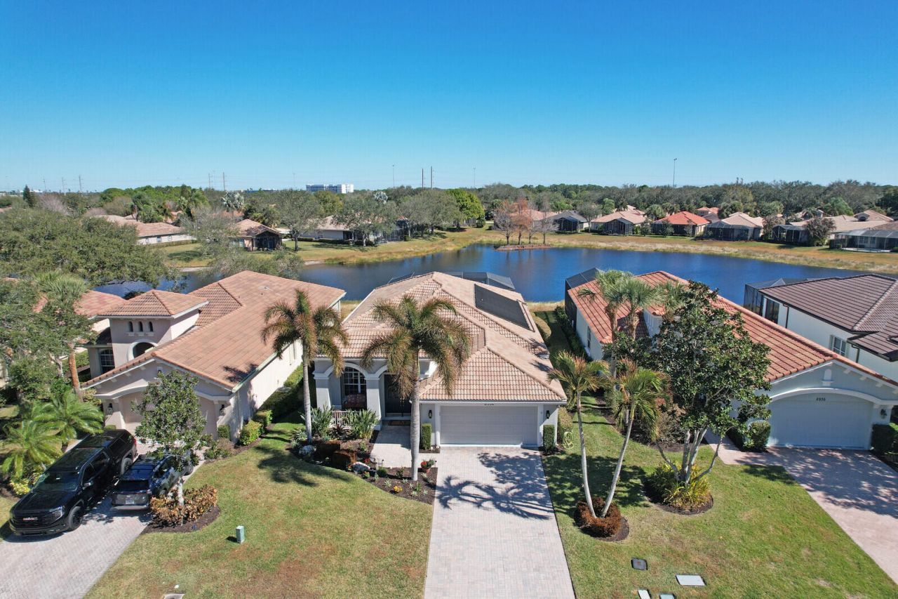 8932 SW Champions Way, Port Saint Lucie, FL 34986 Photo