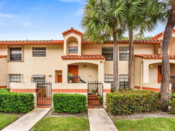 906 Congressional Way, Unit 906, Deerfield Beach, FL 33442