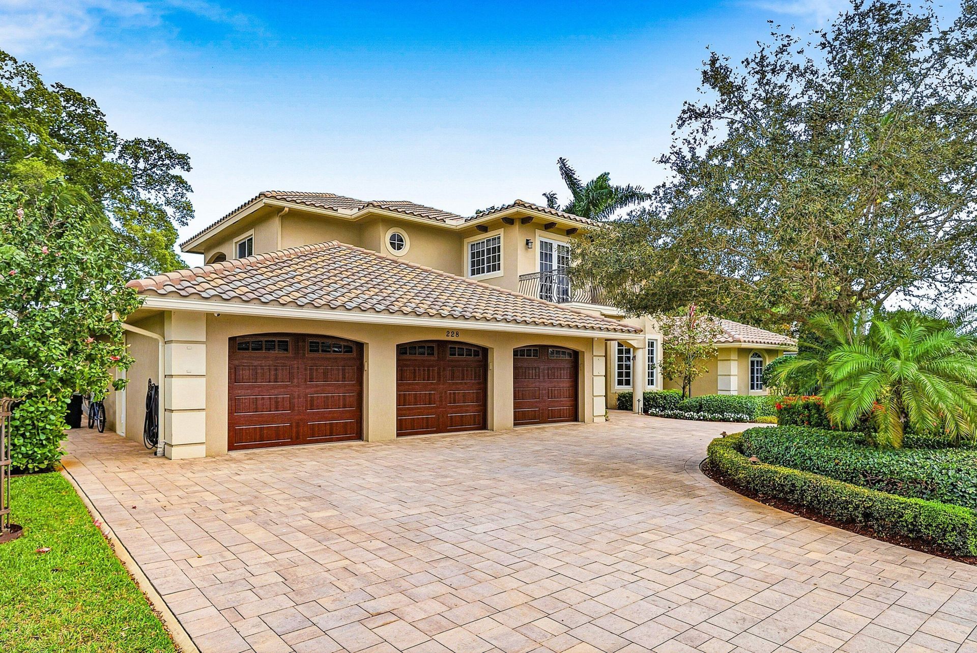 228 Orange Tree Drive, Atlantis, FL 33462 Photo