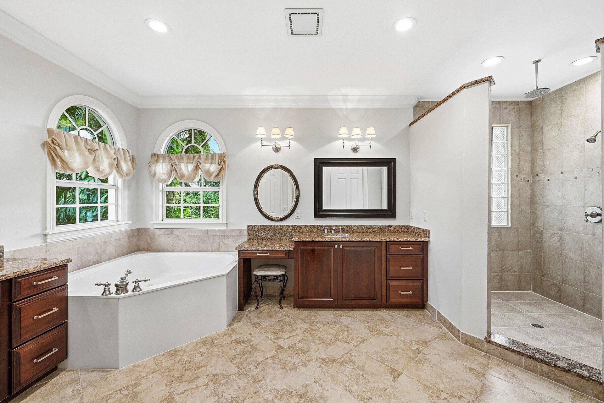 228 Orange Tree Drive, Atlantis, FL 33462 Photo