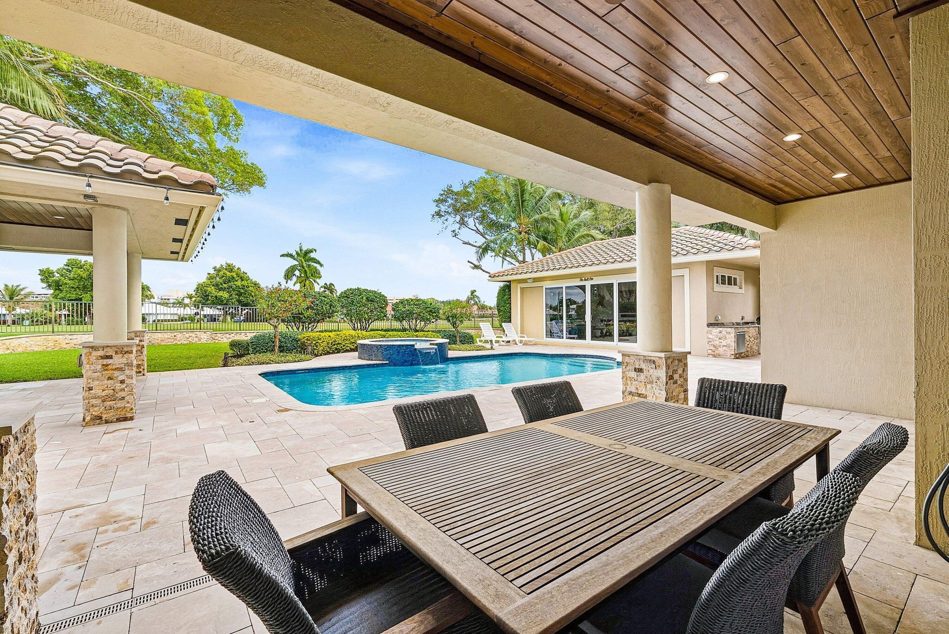 228 Orange Tree Drive, Atlantis, FL 33462 Photo