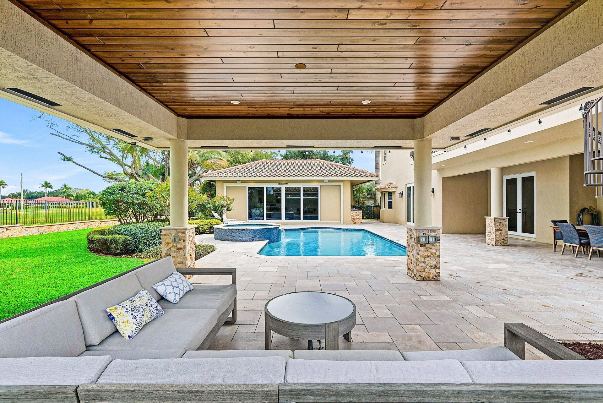 228 Orange Tree Drive, Atlantis, FL 33462 Photo