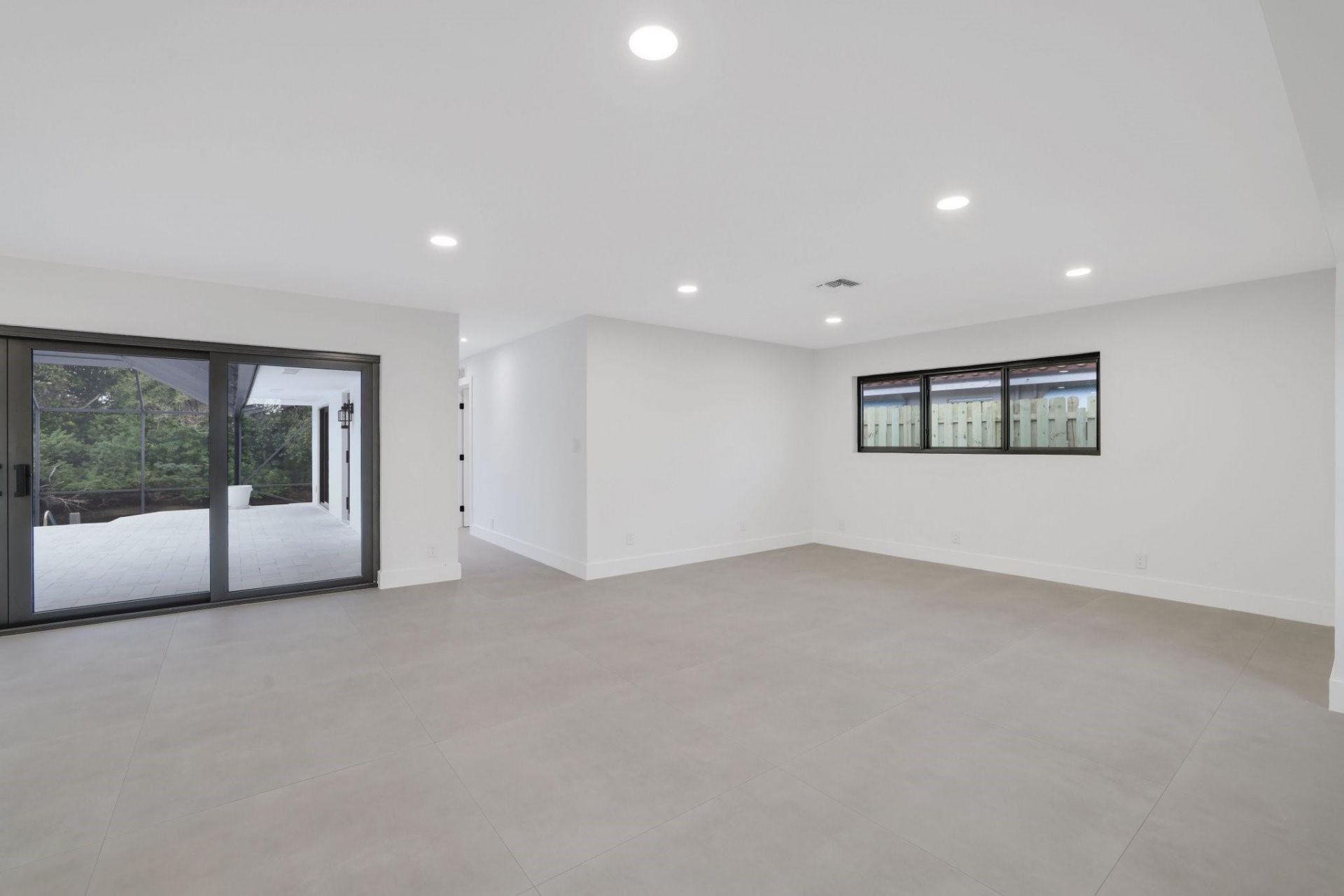 550 SW 6th Avenue, Boca Raton, FL 33486 Photo