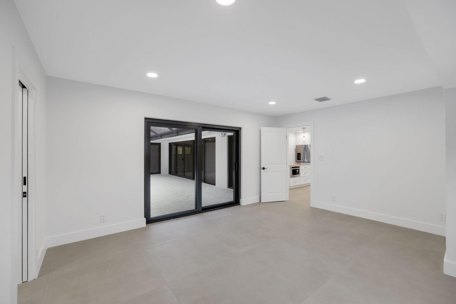 550 SW 6th Ave, Boca Raton, FL 33486 Photo