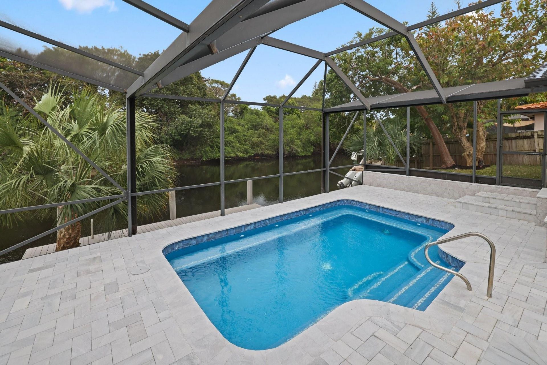 550 SW 6th Avenue, Boca Raton, FL 33486 Photo