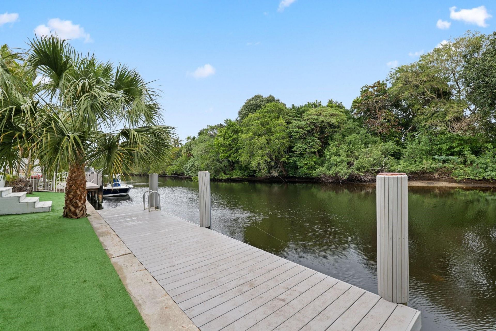 550 SW 6th Avenue, Boca Raton, FL 33486 Photo