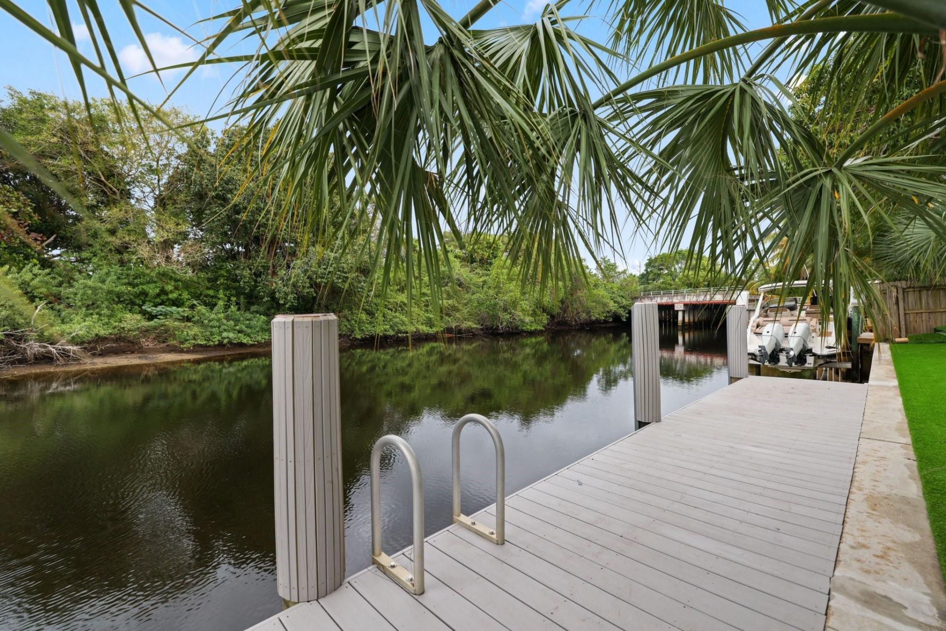 550 SW 6th Avenue, Boca Raton, FL 33486 Photo
