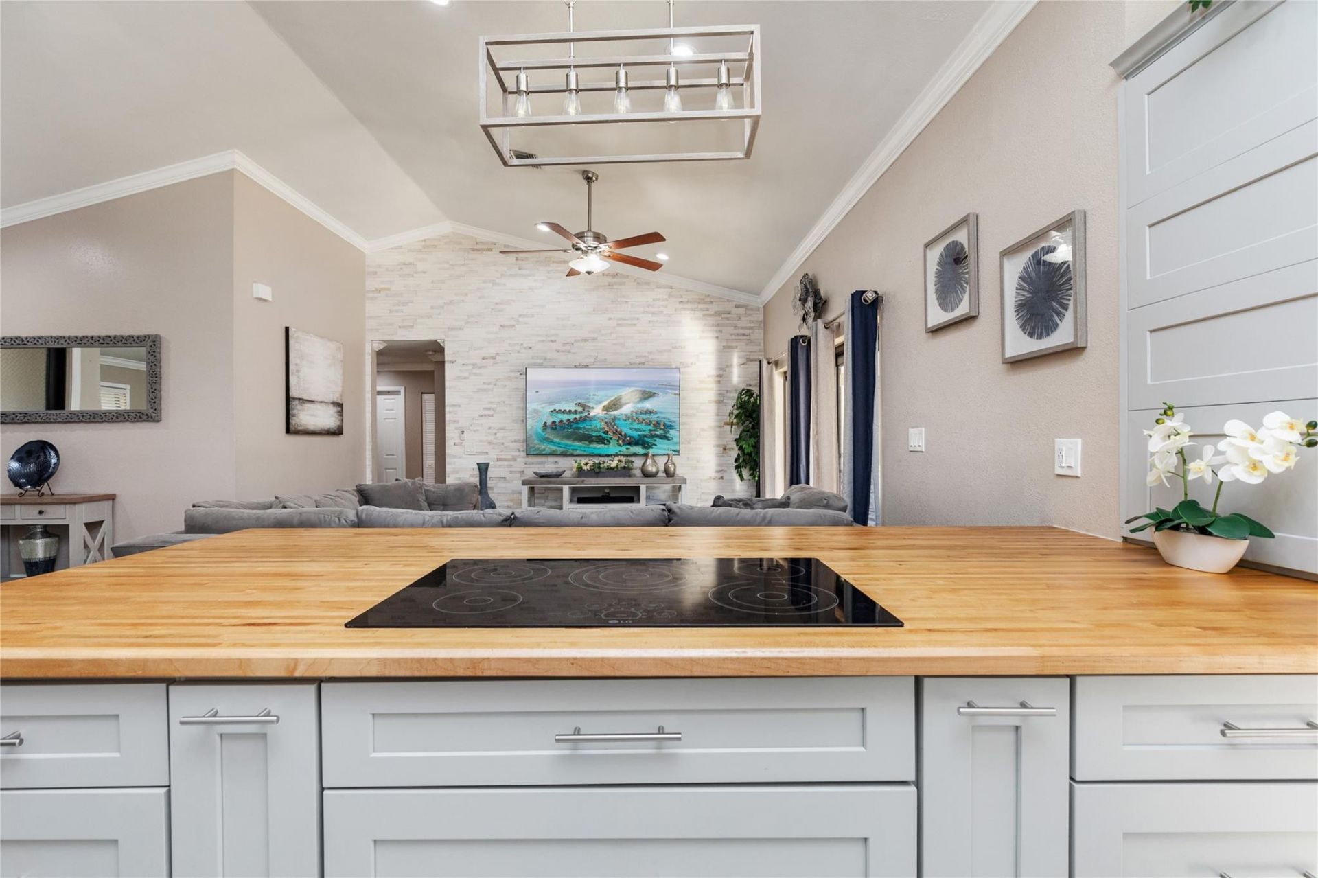 6484 NW 55th Manor, Coral Springs, FL 33067 Photo