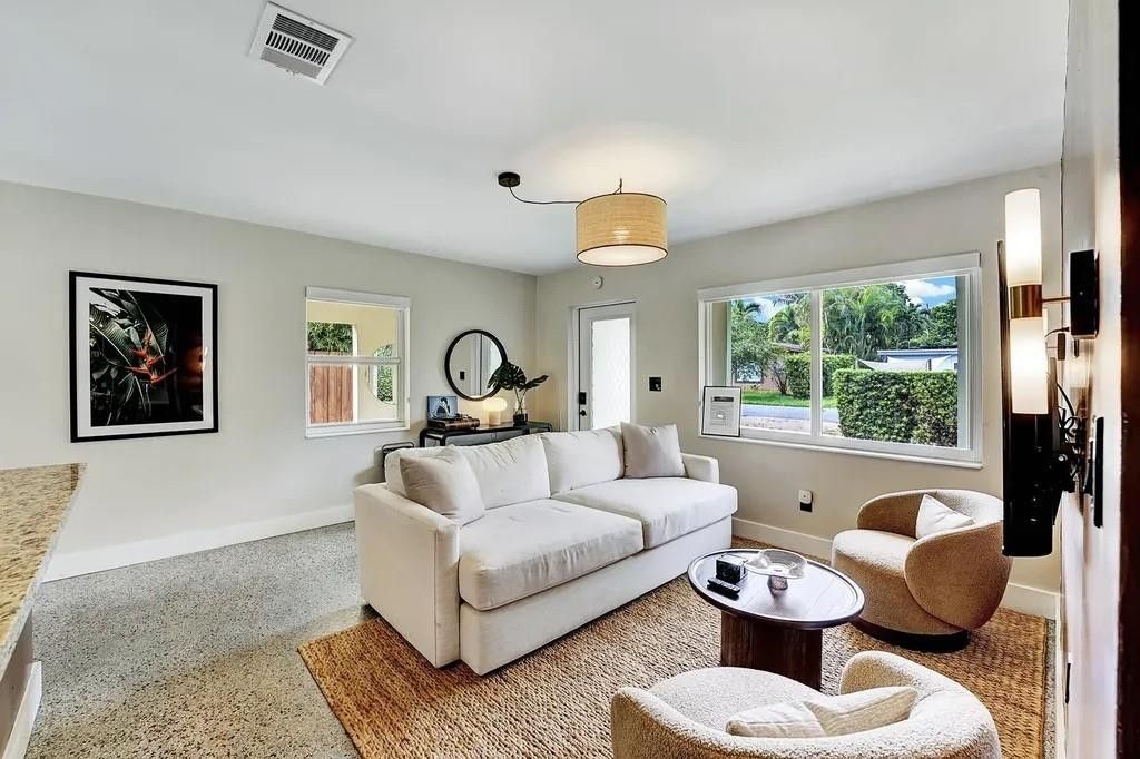 820 NE 17th Street, Fort Lauderdale, FL 33305 Photo