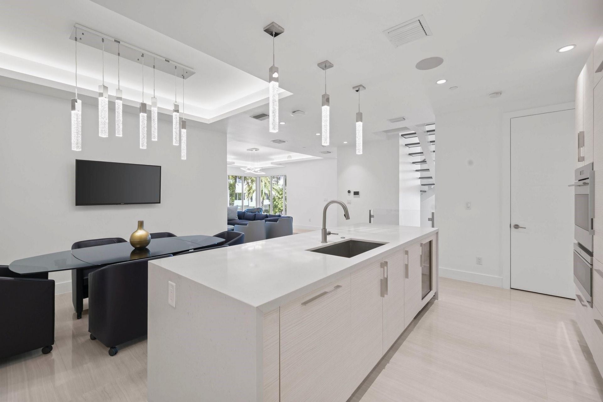 238 Shore Court, Unit 238, Lauderdale by the Sea, FL 33308 Photo