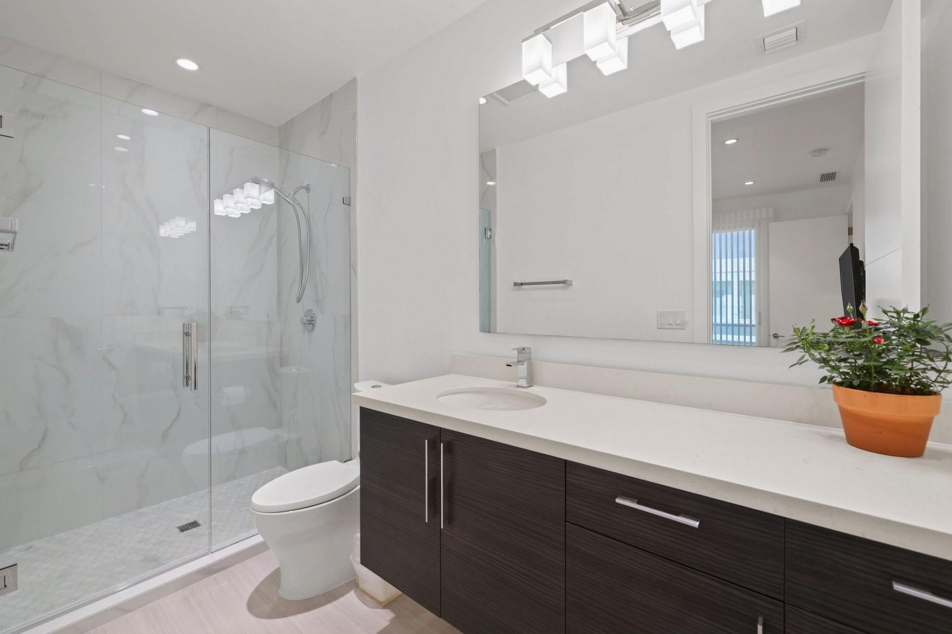 238 Shore Court, Unit 238, Lauderdale by the Sea, FL 33308 Photo