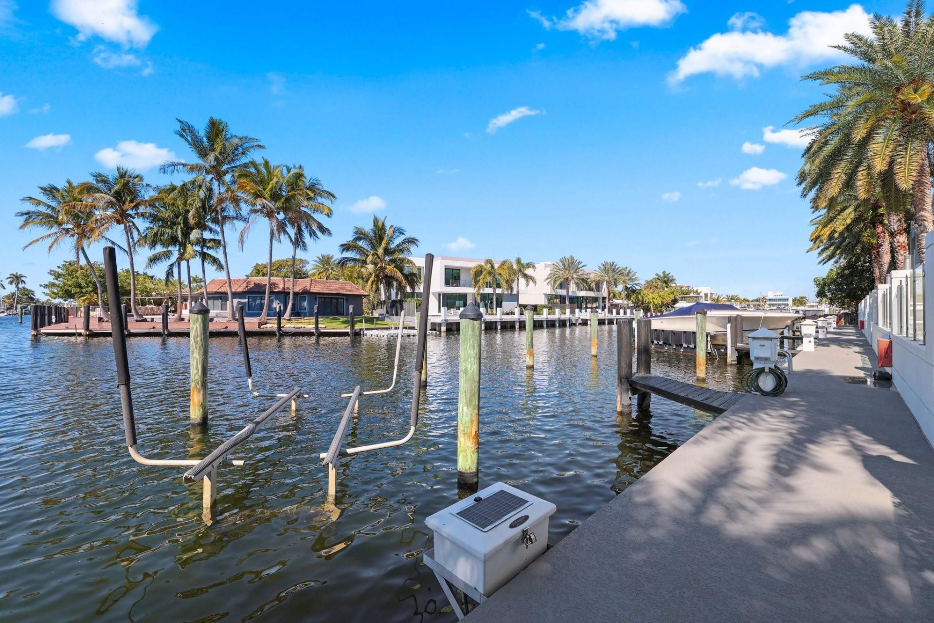 238 Shore Court, Unit 238, Lauderdale by the Sea, FL 33308 Photo